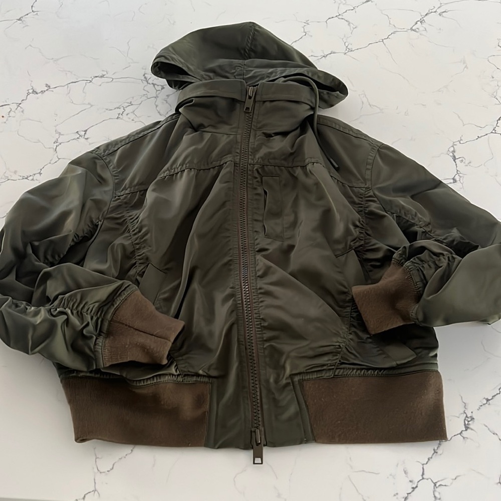 Vince bomber jacket-like new